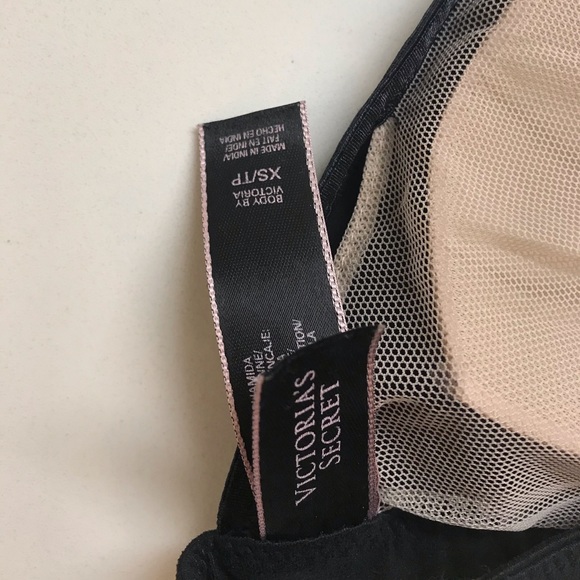 Victoria’s Secret Front Close Bralette - Picture 5 of 6